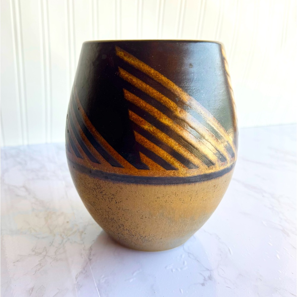 Organic Neutral Signed Dawn (?) Studio Pottery Vase